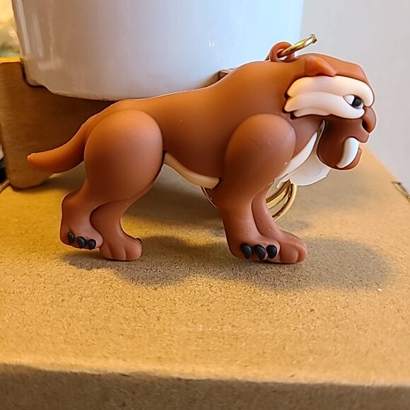 Unbranded Cartoon Character Keychain Unisex Multi-Color NWOT Collectible Auto - Picture 4 of 5